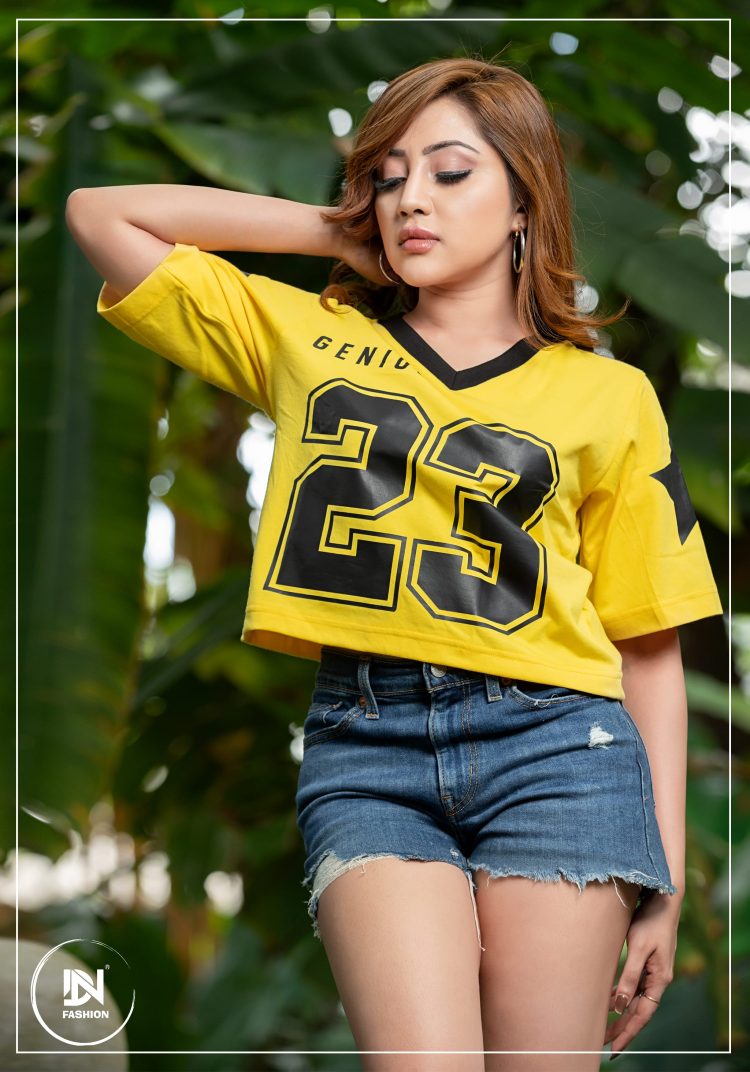 Nova Crop T